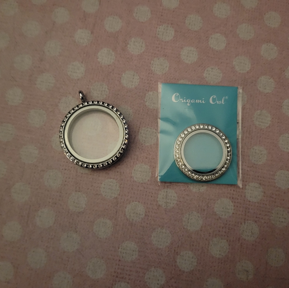 Oriami Owl And Floating Charm Locket